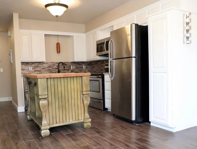 Photo - 5805 Hefner Village Ct