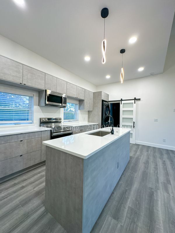 Photo - 316 Toledo St