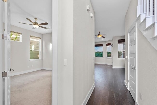 Photo - 1004 Banyon St