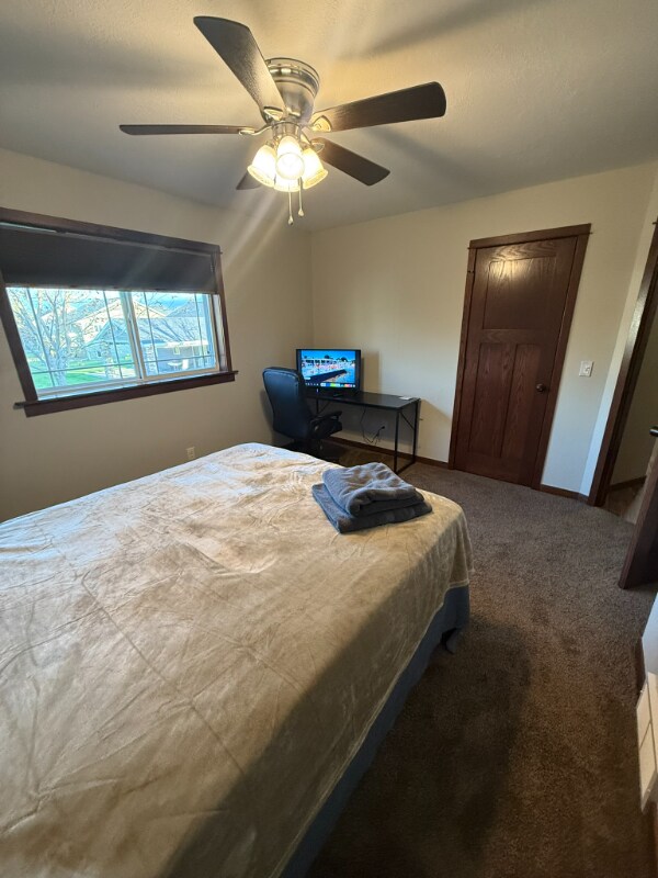 Photo - 1311 Camelot Dr