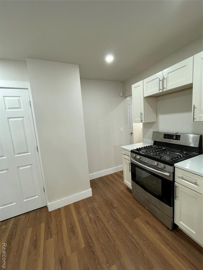 Photo - 8634 Patton St