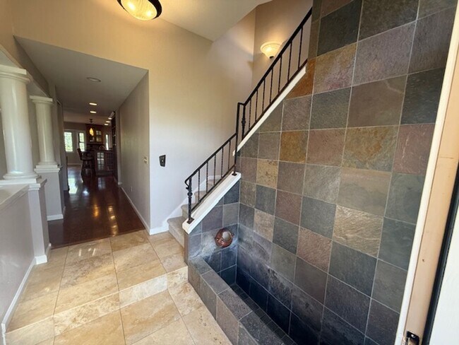 Photo - Massive4-Bedroom Richmond Home!