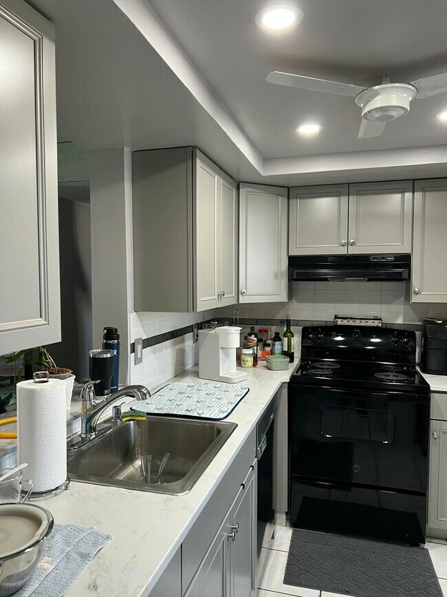 Photo - 7310 NW 18th St Unit 202