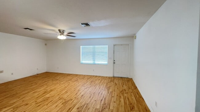 Photo - 2 Bedroom 2 Bath Duplex