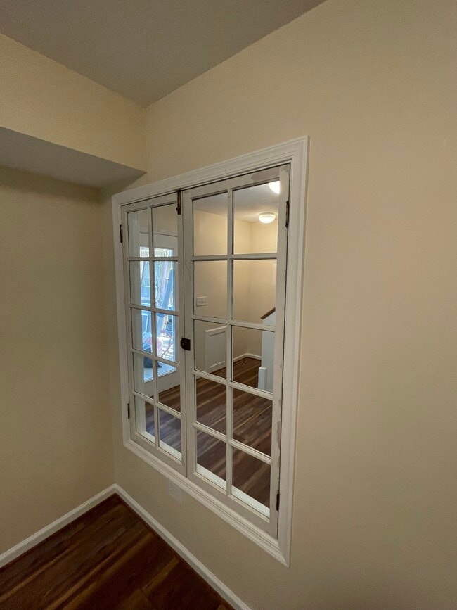 Front Bedroom/Office - 825 Nalle St Unit B