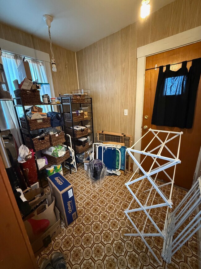 Photo - 61 Adamson St Unit 1