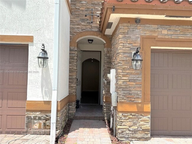 Photo - 4228 SW 166th Ct