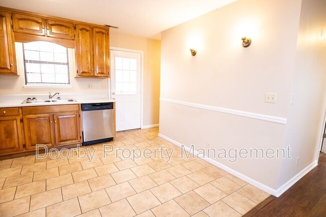 Photo - 303 Withrow Rd Unidad 305