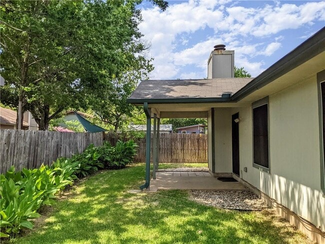 Photo - 9746 Anderson Village Dr