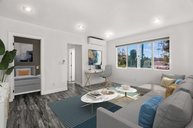 Photo - 1486 Silver Lake Blvd.