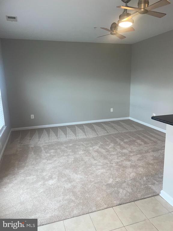 Photo - 1811b Wheyfield Dr