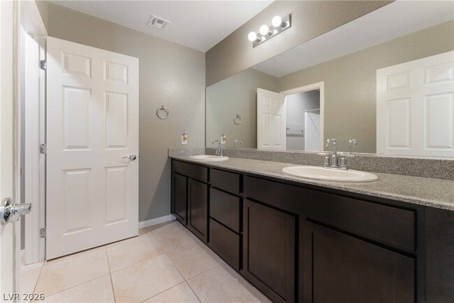 Photo - 4436 Stardusk Falls Ave