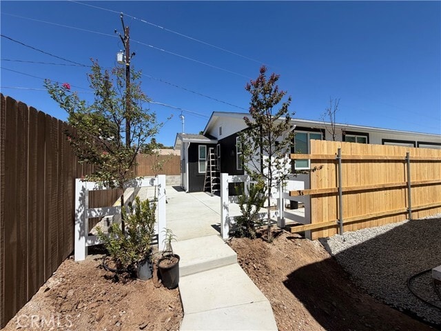 23560 Vista Way