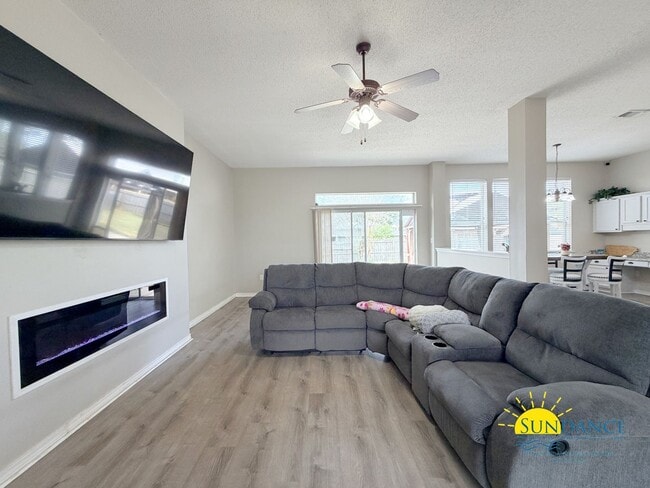 Photo - Spacious 4BR Home in Brooke Estates with Community Amenities!