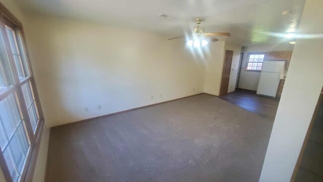 Photo - 1479 S Main St