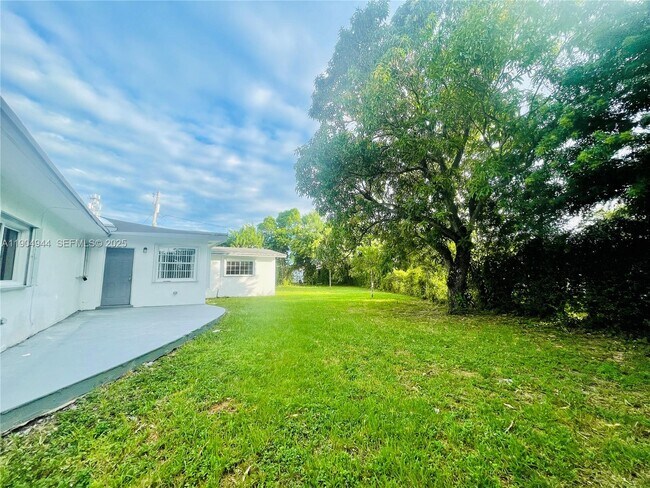 Photo - 20560 SW 113th Rd