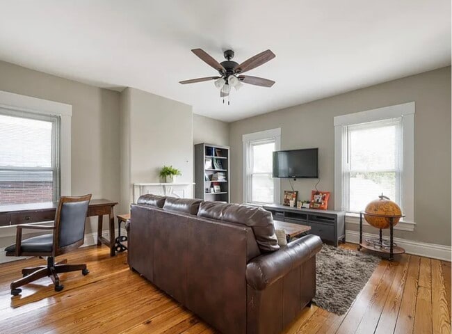 Building Photo - 1614 Lucia Ave Unit 2 Rental