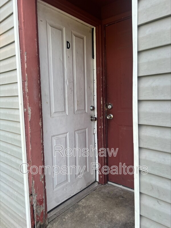 Photo - 268 Greenfield Dr Unidad Apt D