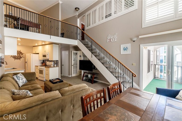 Building Photo - 565 Esplanade Unit 411