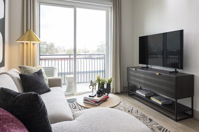 Photo - Massive Move-In Perks: 6 Weeks Free + $1,0... Unit BEH3