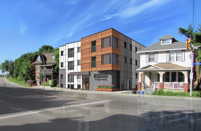 Building Photo - Two months free-Private room with Private washroom, 5 minutes walk from CarletonU Unit 1