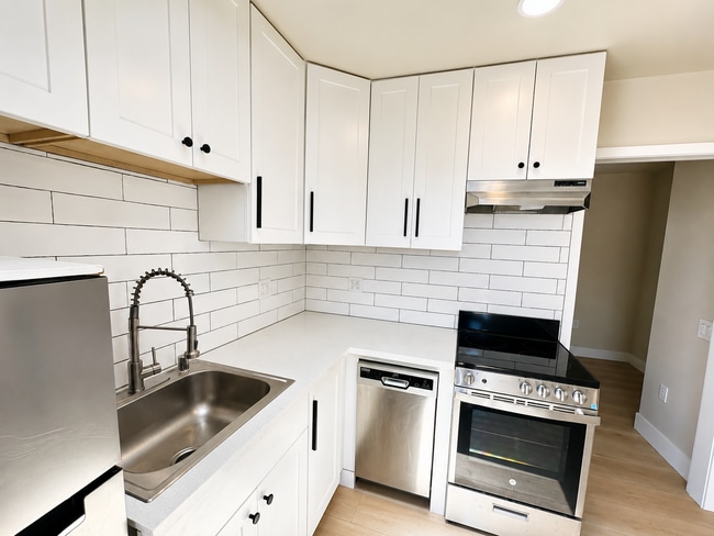 Photo - 1243 58th Ave Unidad 1247