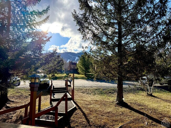 Photo - 142 Hunter Dr