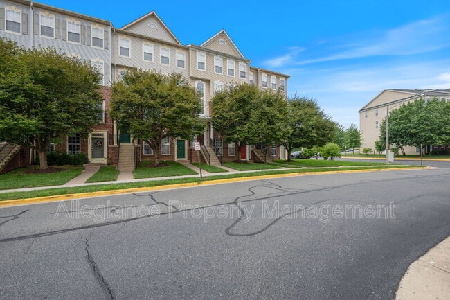 Photo - 15555 John Diskin Cir
