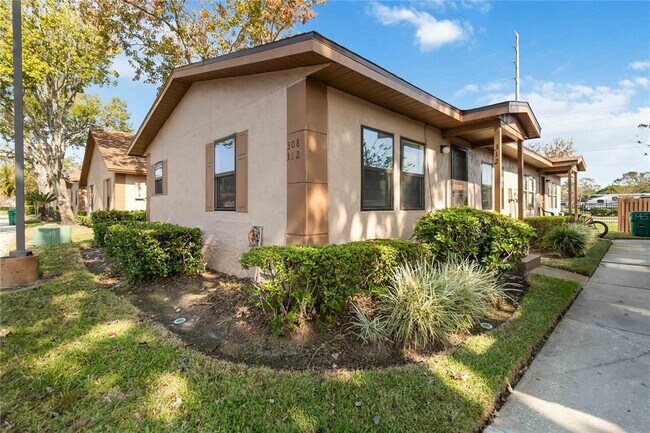 Photo - 312 Eron Way Unidad 4