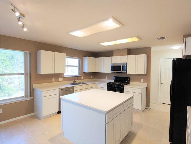 Photo - 1101 Wood Creek Dr
