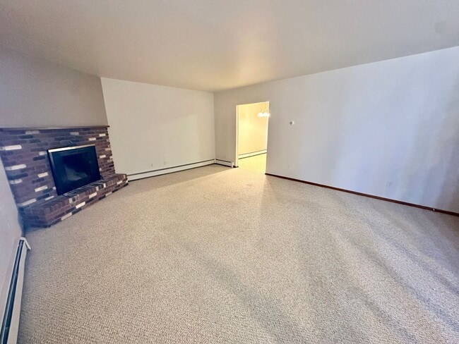 Photo - 745 Nyssa Dr