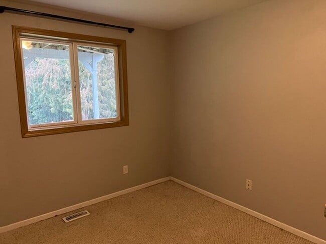 Photo - 26525 Fox Hill Dr N