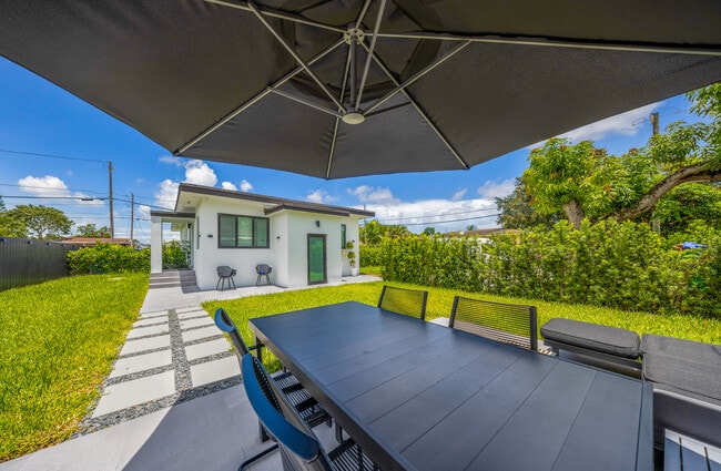 Photo - 5194 NW 15th Ave