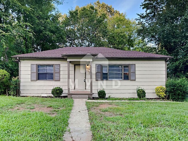 3 br, 1.5 bath House - 4237 Court K - 3 br, 1.5 bath House - 4237 Court K