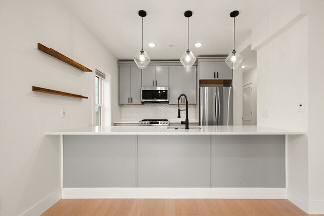 Photo - 208 Spencer Ave Unidad 8