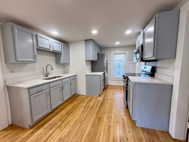 Photo - 1045 Pine St Unit 2