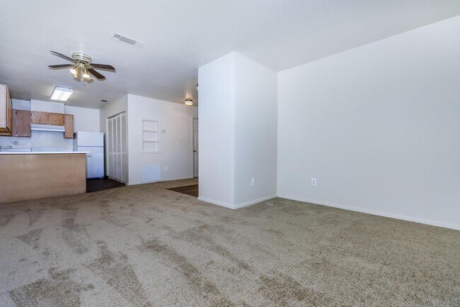 Photo - Villas Of Sunnyside - 40 + Senior Living