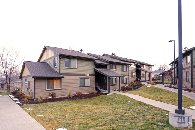 Photo - Crooked River - Wintergreen