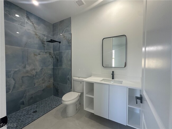 Photo - 315 Austin Ave