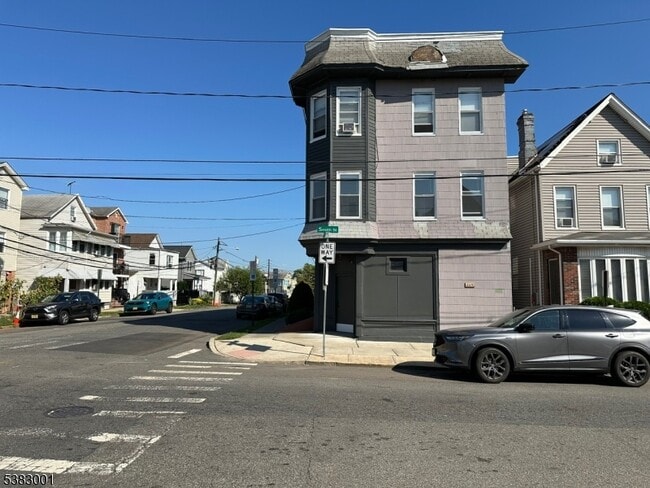 Photo - 145 Smith St Unit 2F