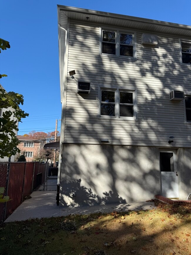 Photo - 336 Mile Square Rd Unit 1st