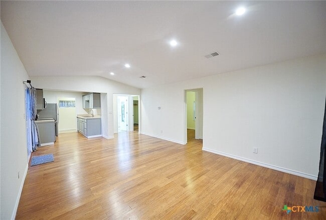 Photo - 919 Southside Dr