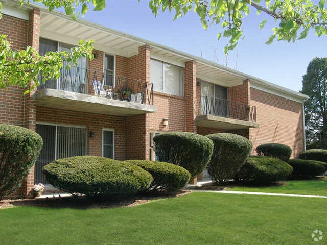 Photo - Carsonia Manor