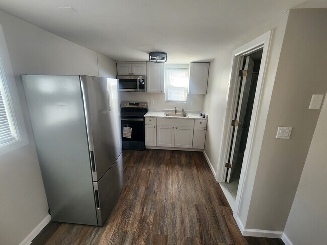 Photo - 82 Seaside Ave Unidad 1