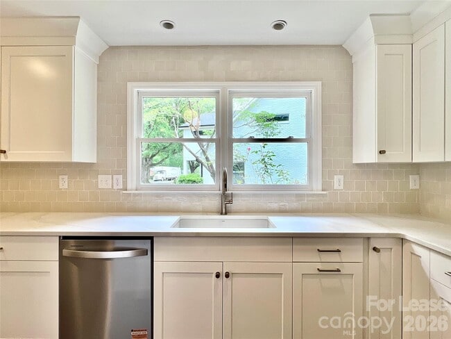 Photo - 6414 Greencove Dr