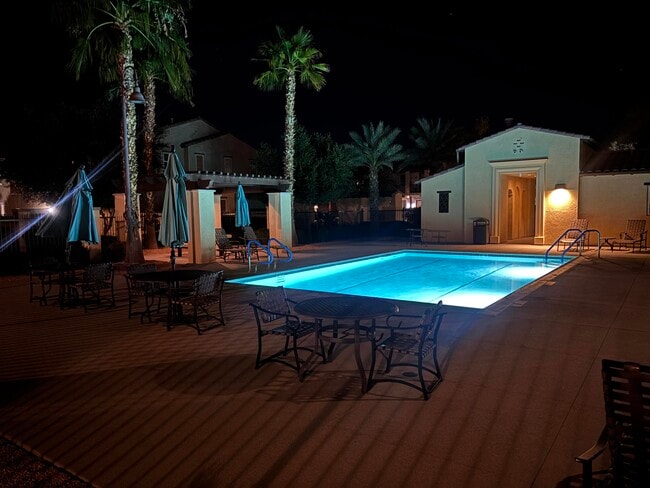 Photo - 520 Calle Vibrante