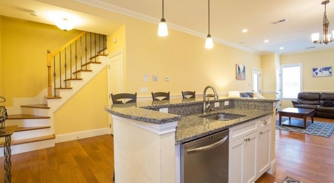 Photo - 8 Gates St Condo Unit 1