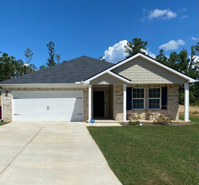 Building Photo - 300 Laurel Springs Dr Rental