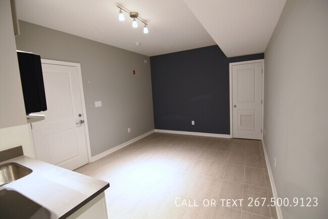 Photo - 531 Budd St Unit 3E