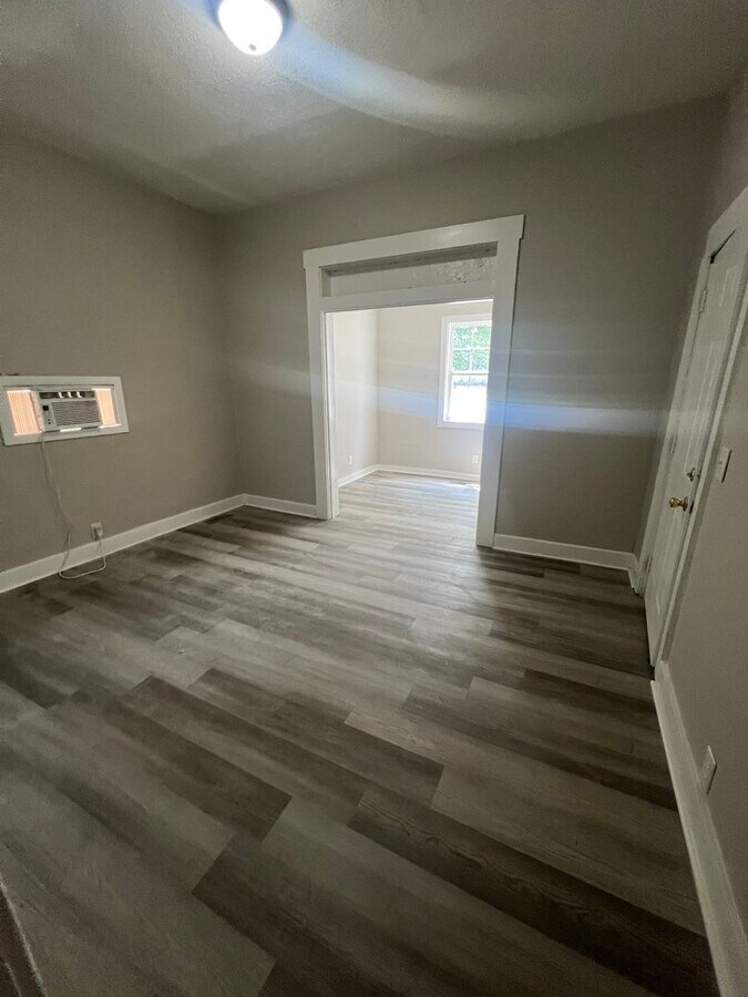 Photo - Newly renovated units and common areas! Unit -03